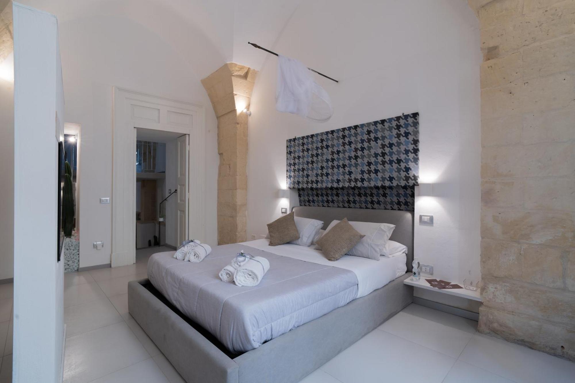 Dimora Barocca Luxury Suites Λέτσε Εξωτερικό φωτογραφία