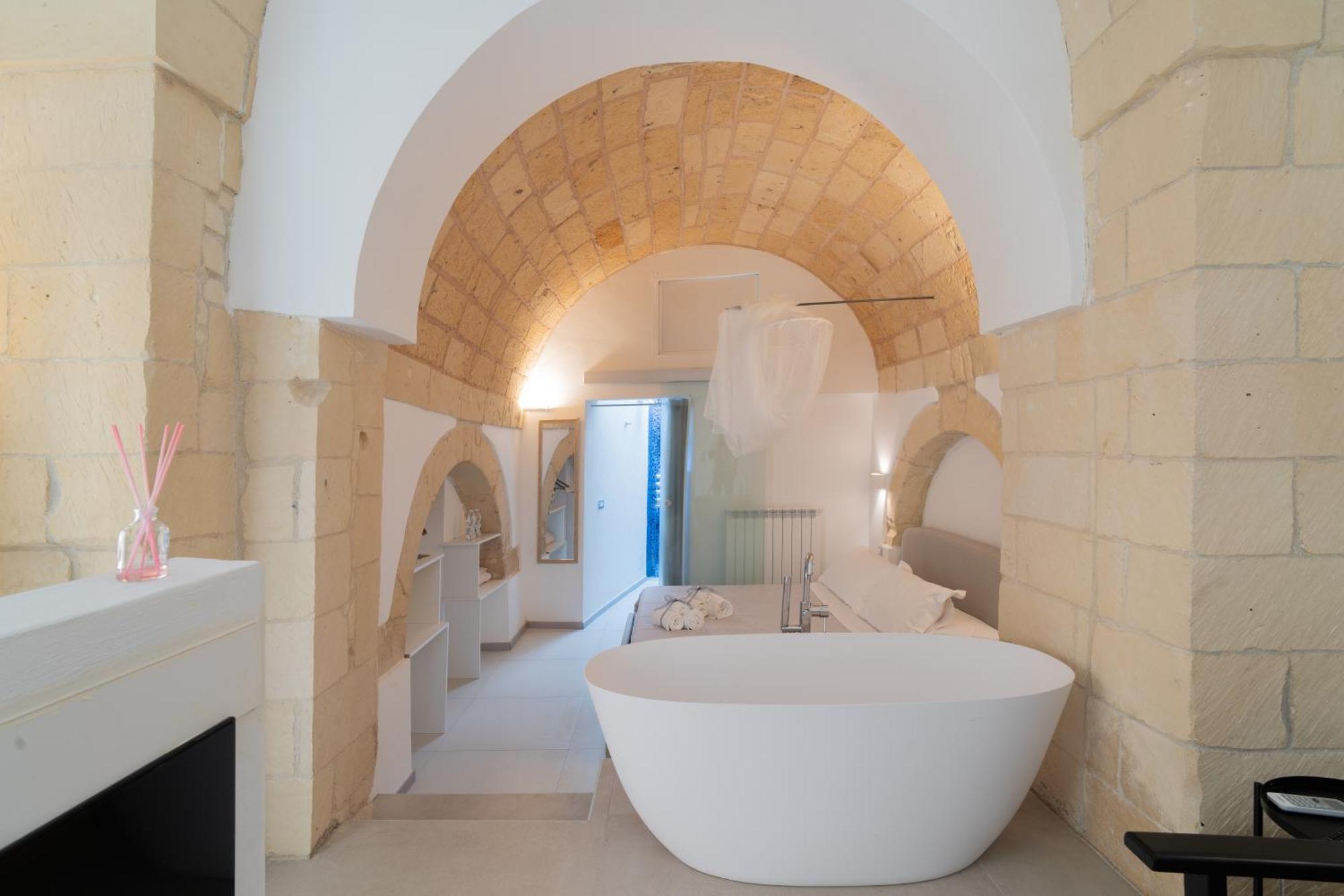 Dimora Barocca Luxury Suites Λέτσε Εξωτερικό φωτογραφία
